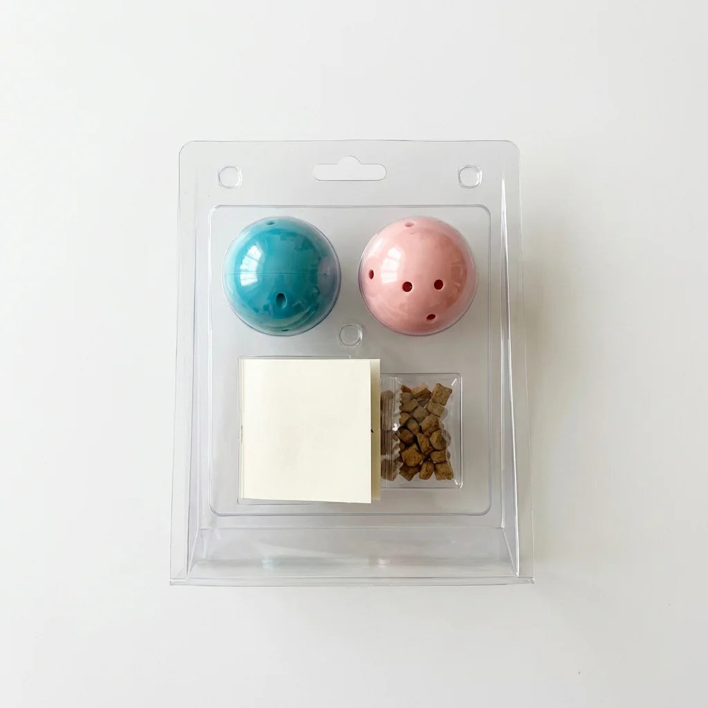 Packaging with sample treats